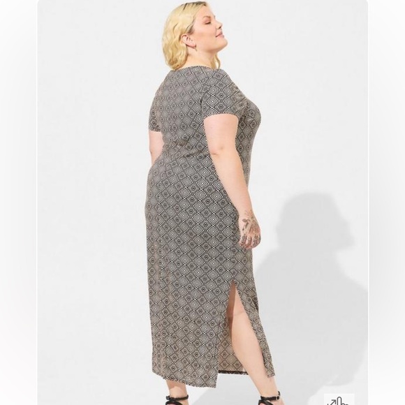 NWT Torrid maxi slit dress size 1x - Picture 4 of 11